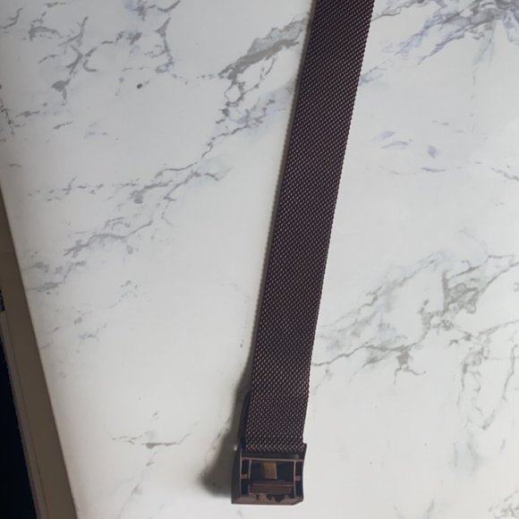 Two Charge 2 Fitbit Bands -Coffee and Black - Picture 5 of 6